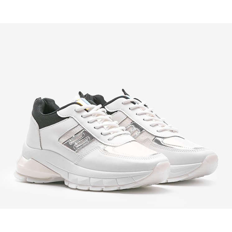 Svartvita Dana sneakers 2