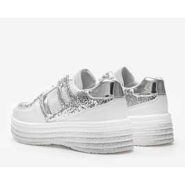 Vita brokad sneakers på en tjock Laurel sula 1