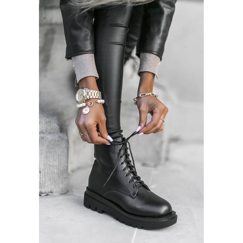 Black Katana Workers svart 1