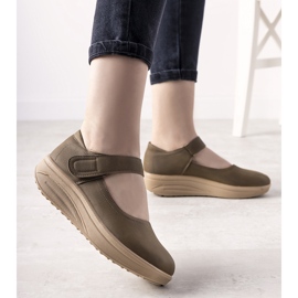 Bruna skor på en tjock Lumen -sula 2