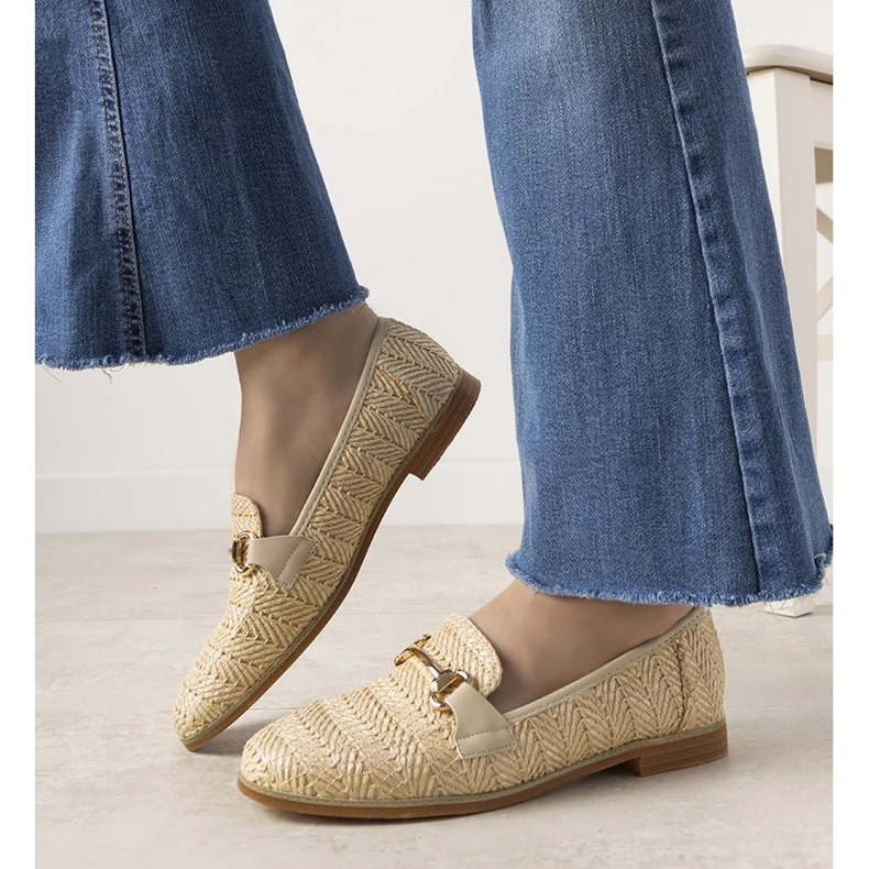 Beige flätade loafers med ett Leone -spänne 1