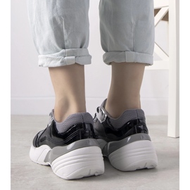 Svarta sneakers med hög sula 1