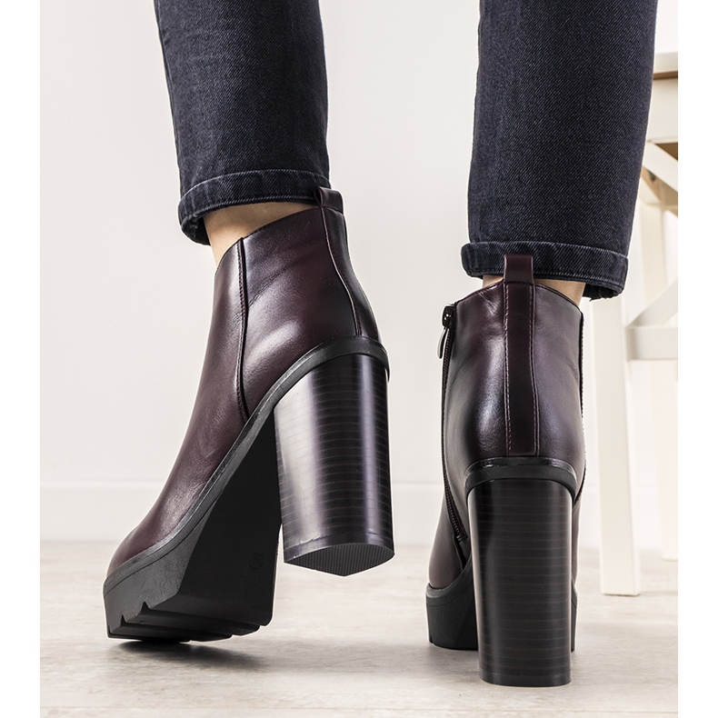 Klassiska rödbruna stövlar på stolpen för My Need -kvinnor 1