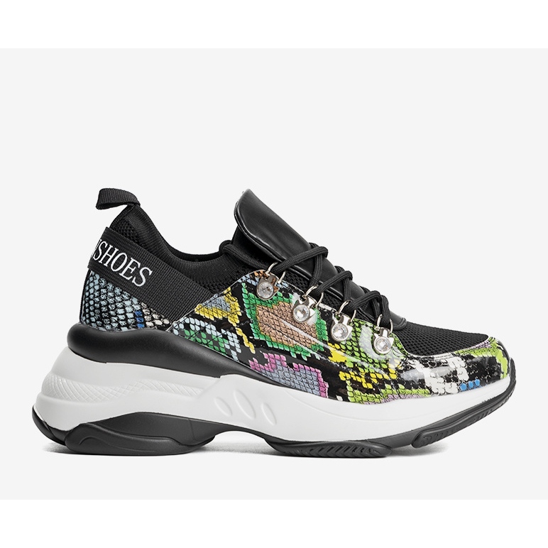 Svarta sneakers på Lissas höga sula 1