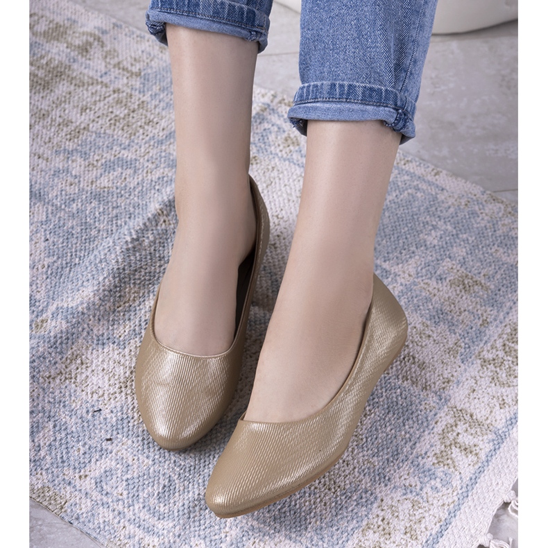 Julie beige blanka ballerinor för kvinnor gyllene 1