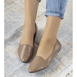 Bruna ballerinor i Aupras krokodilhudsmönster beige 1