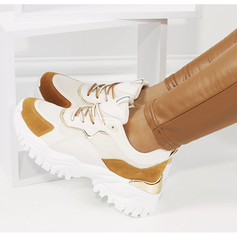 Osorio beige sportskor 1