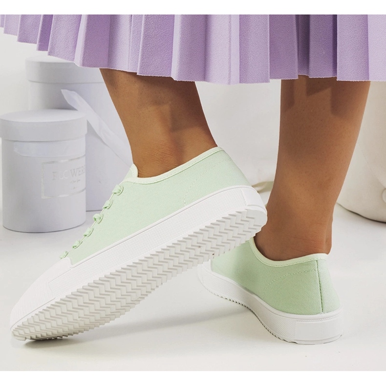 Gröna damsneakers från Rivas 1