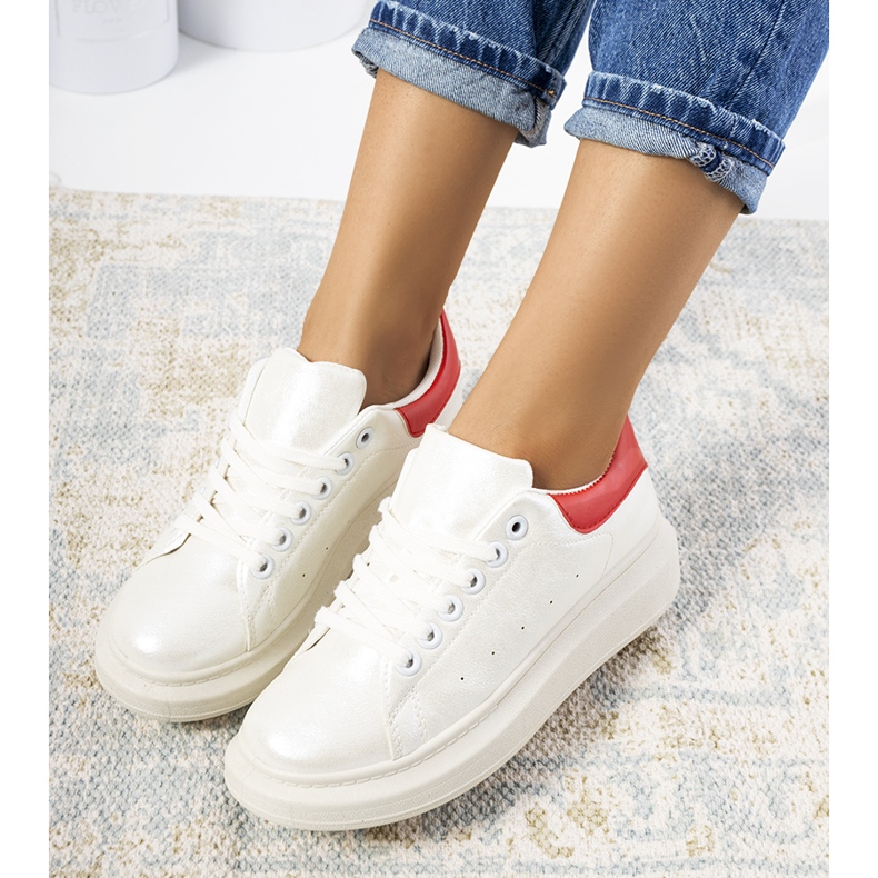 Vita pärlemorfärgade Neera sneakers för kvinnor röd 1