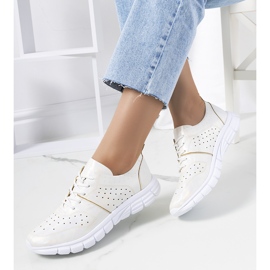 Enid vita holografiska tränare beige 1