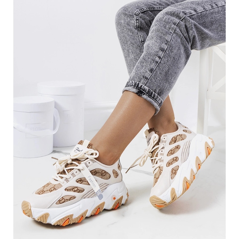 Beiga sneakers för dam från Melsen beige 1