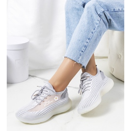 Gråa damsportsneakers Molema 1