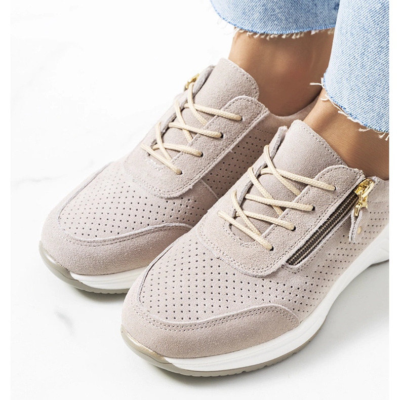 Zakiya sneakers i beige läder 1