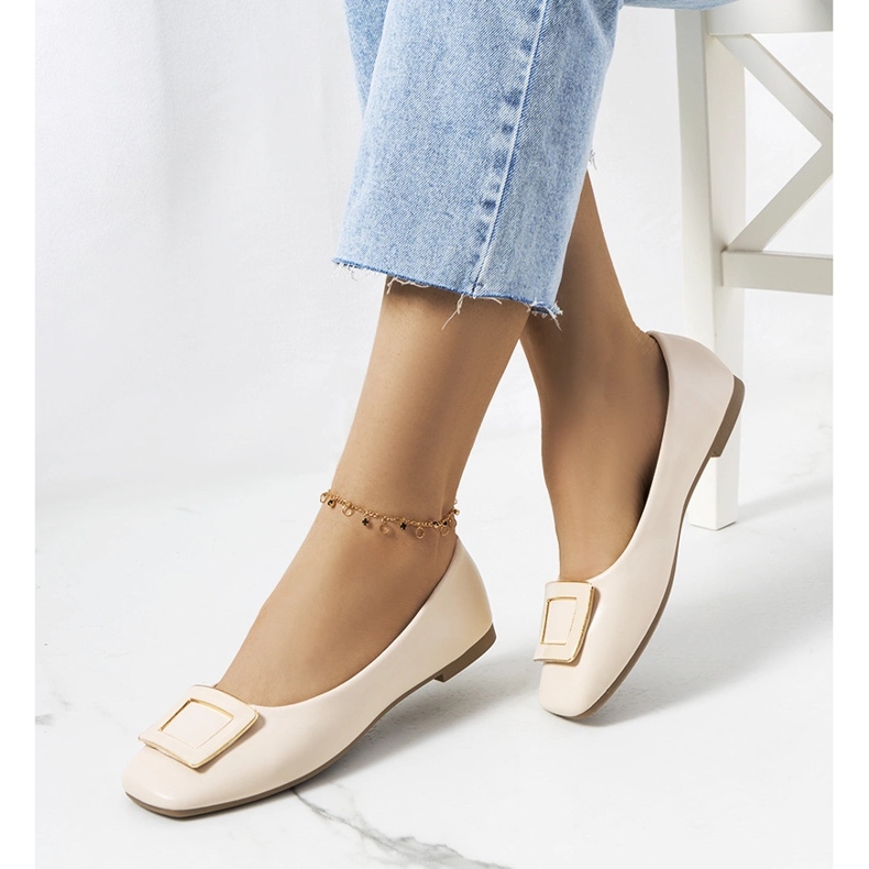 Purvis beige ballerinor 1