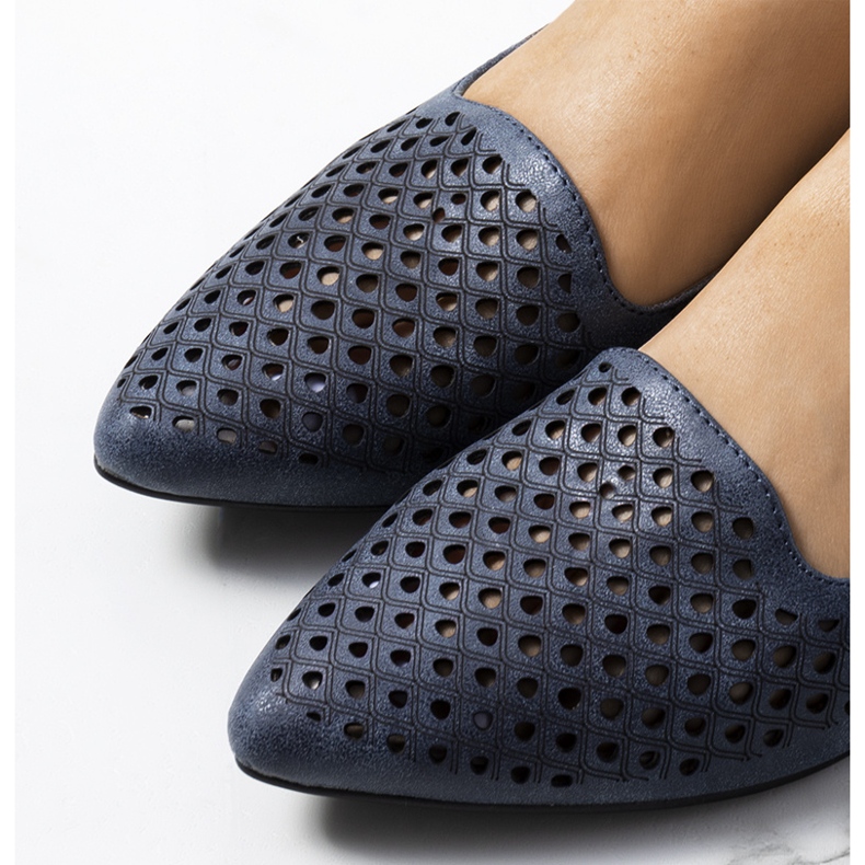 Jarrett marinblå genombrutna loafers 1