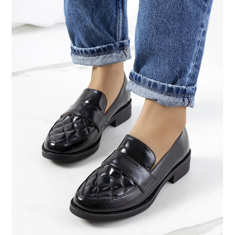 Alexans svarta loafers 1