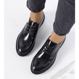 Svarta damskor från Mungo 1