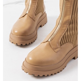 Bruna stövlar med ovandel från Lewin 1