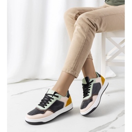 Svarta sneakers från Lindon 1