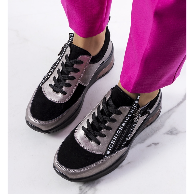 Svarta Belita sneakers i läder grå 1