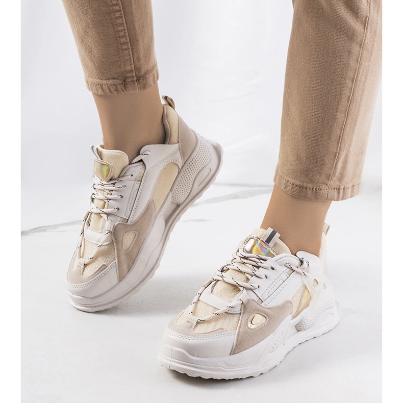 Beige Mansfield sneakers 1