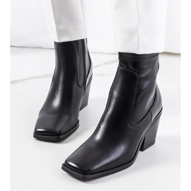 Svarta Panucci höga klackar 1