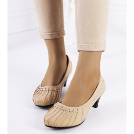 Beige pumps med rynkande Santro 1