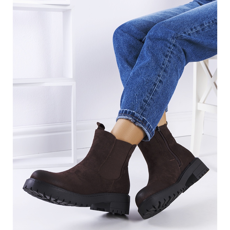 Bruna stövlar i ekomocka från Ecrin 1