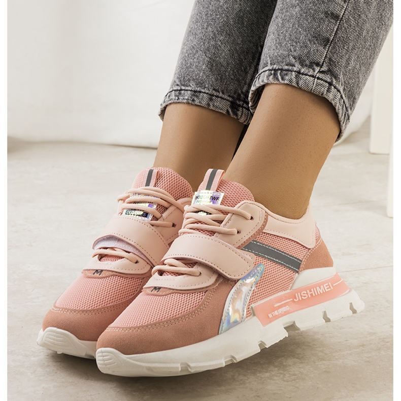 Rosa Bolpy sneakers 1