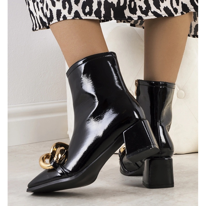 Svarta Milanel-stövlar i lack 1