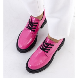 PA1 Rosa lackade skor från Tianna 1