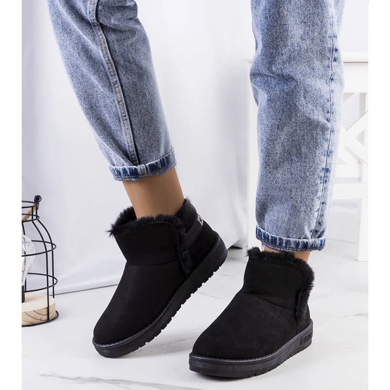 Big Star Svarta snöstövlar med päls KK274622 1