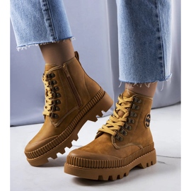 Kamelisolerade stövlar LCJ-22-44-1339L Lee Cooper beige 1