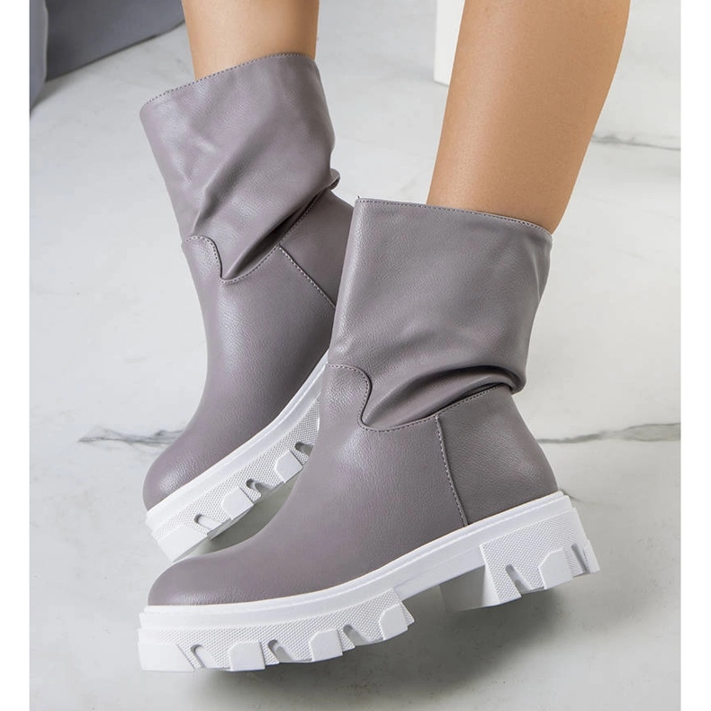 Nasidi grå isolerade stövlar 1