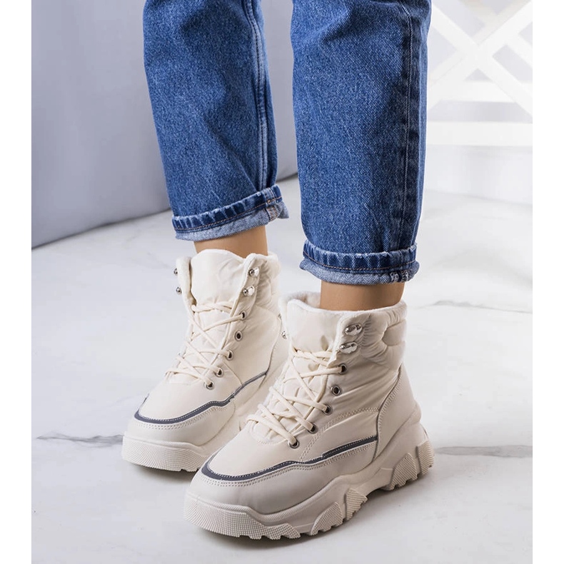 Krämfärgade Rimu-isolerade stövlar beige 1