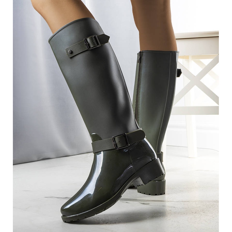 Gröna höga stövlar Lahti 1