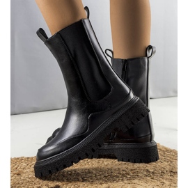 PA1 Höga svarta stövlar från Valeris 1