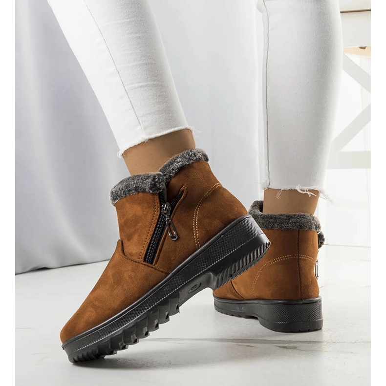 Kamelisolerade snöstövlar med Wren-päls brun 1