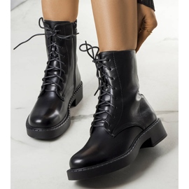 BM Svarta isolerade stövlar från Ildar 1