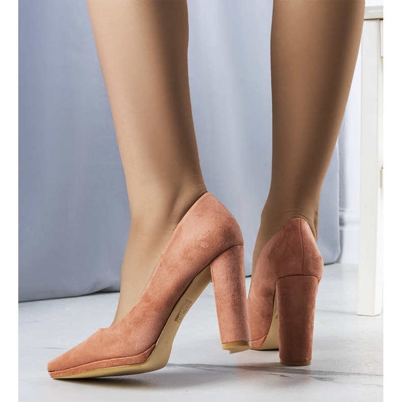 BM Emmas rosa högklackade pumps 1