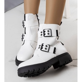 Cantin vita isolerade stövlar 1