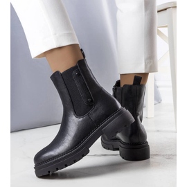 Svarta isolerade stövlar från Caron 1