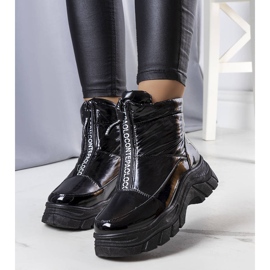 BM Leonel svartlackade snökängor 1