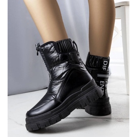 Svarta quiltade snökängor från Giovanni 1