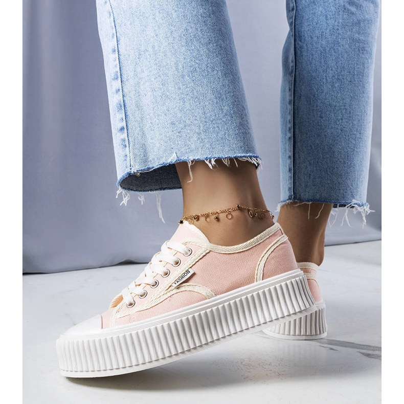 Connies rosa platåsneakers 1