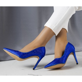 Blå stift dekorerade med Shine zirkoner 1