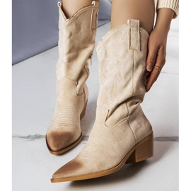 PA1 Beige cowboystövlar i fuskmocka från Routhier 1