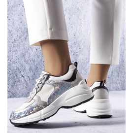 Silver sneakers med metallic-inlägg från Béri silver- 1