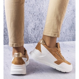 Beiga sneakers i eko-mocka från Dupuis beige 1