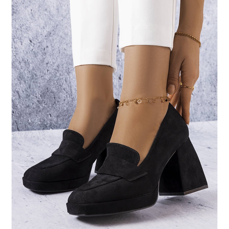 Vinceza Svarta höga klackar från Vincez 2